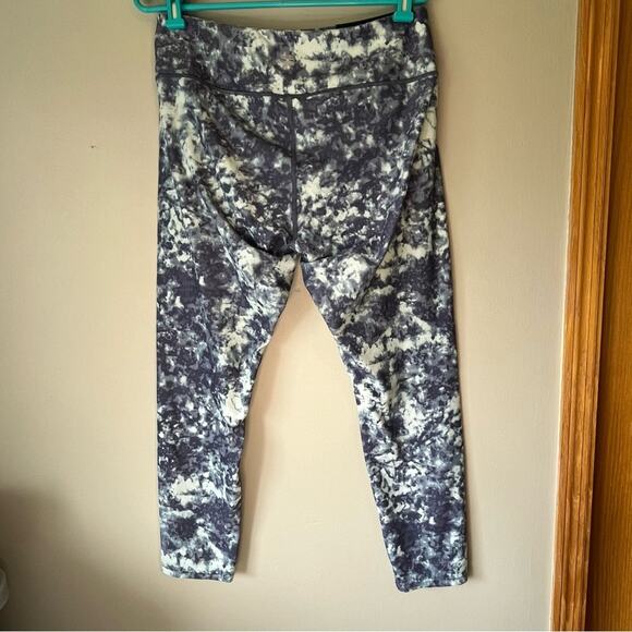 Fila Sport Blue Patterned Leggings Size XL - Picture 2 of 9